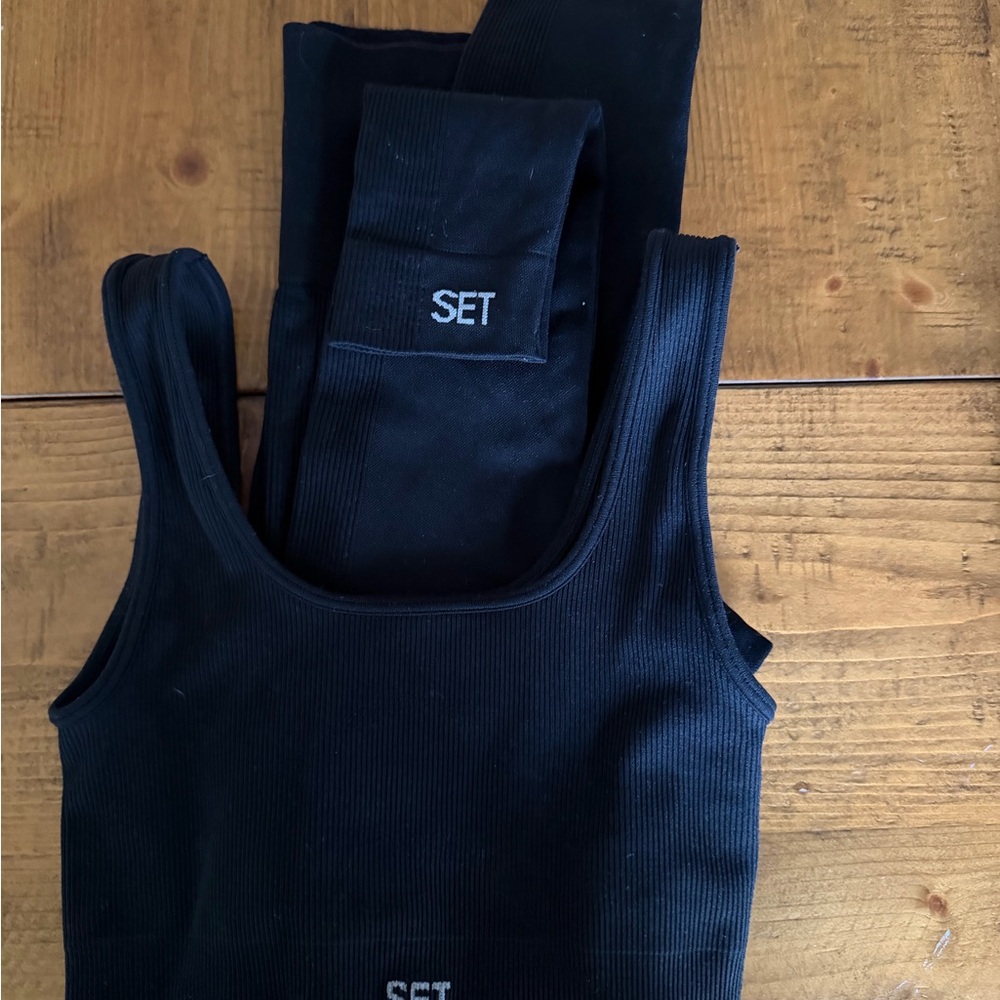 SET Active Black Ribbed Tank and Leggings Set